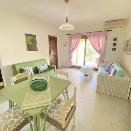 Campania 4 דירה סאן תאודורו